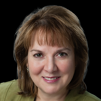 Portrait of Rose Lopez-Brown, Associate Broker